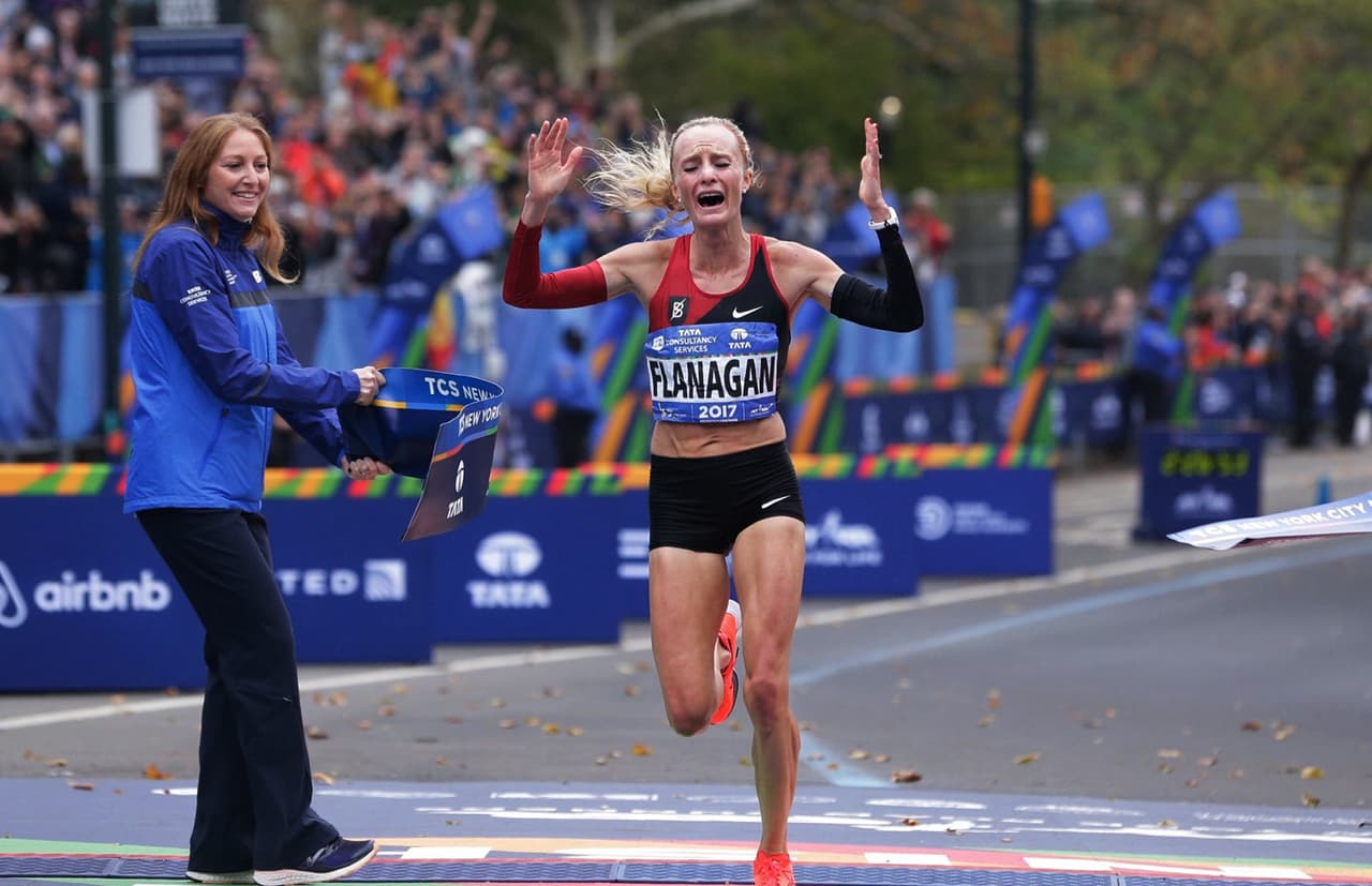 Shalane Flanagan se convierte en la primera estadounidense en ganar la maratón de Nueva York en 40 años