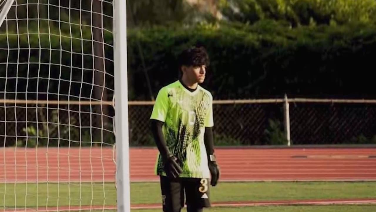 Adolescente de 17 años lucha por su vida tras accidente; madre busca visa humanitaria