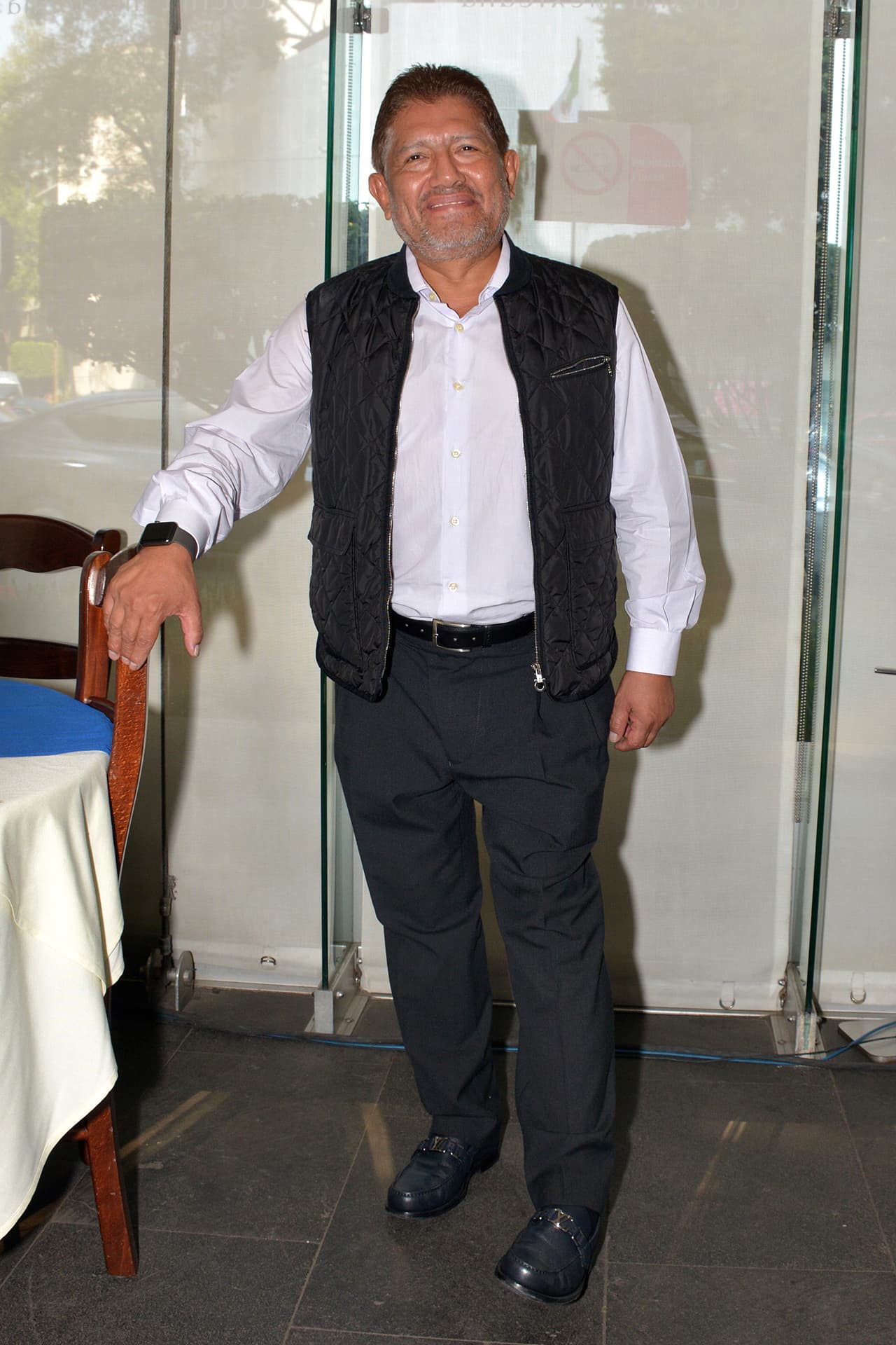 El domingo 14 de julio, el productor Juan Osorio fue víctima de un robo con violencia cuando varios
<b><a href="https://www.univision.com/shows/despierta-america/no-lo-voy-a-superar-juan-osorio-padece-las-secuelas-del-violento-asalto-que-sufrio-en-su-casa-video">delincuentes entraron a su domicilio</a></b> y se apoderaron de varios objetos de valor. Tres días después, las autoridades capturaron a dos presuntos implicados.