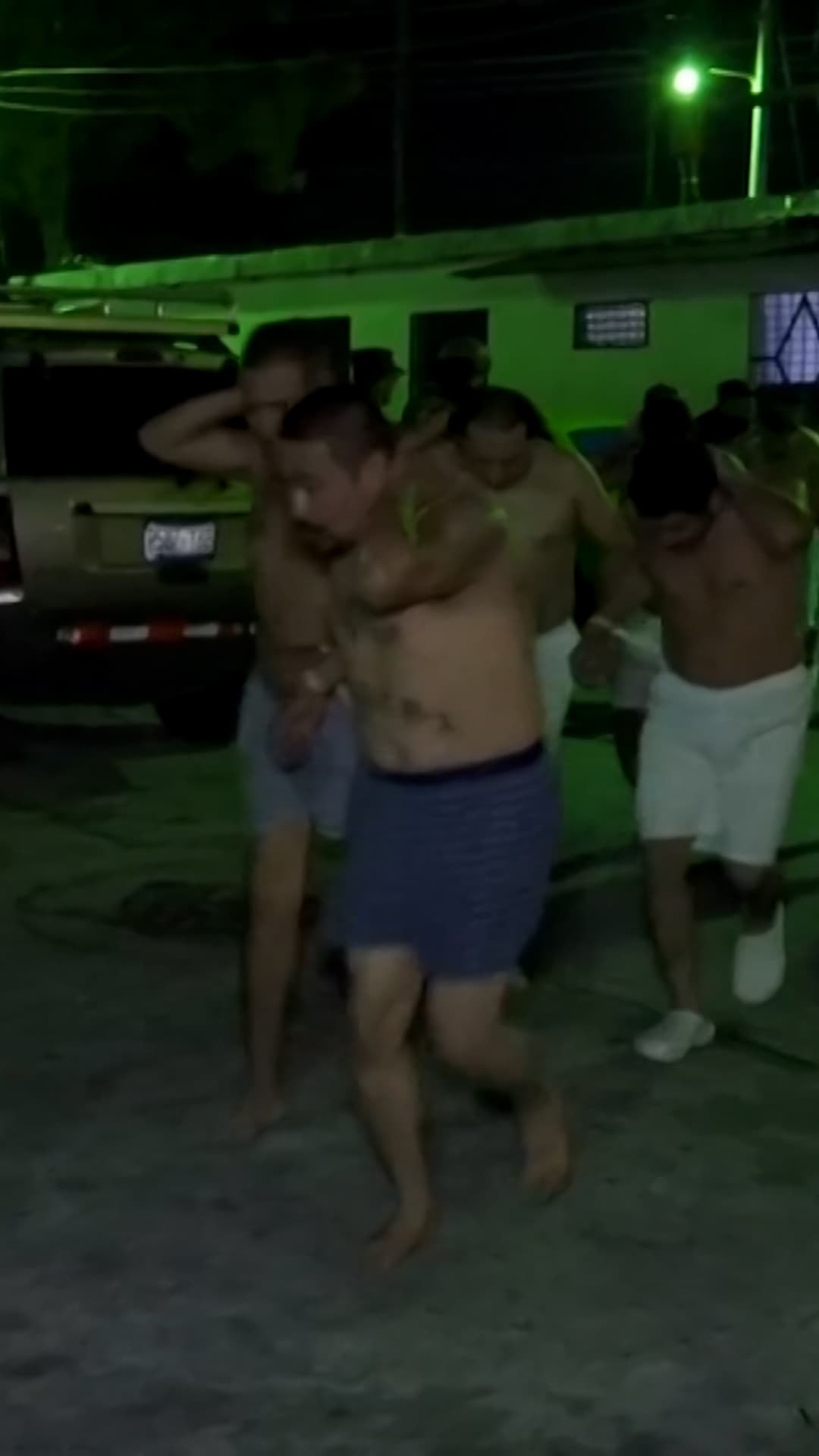 Las historias de algunos estadounidenses detenidos en El Salvador
