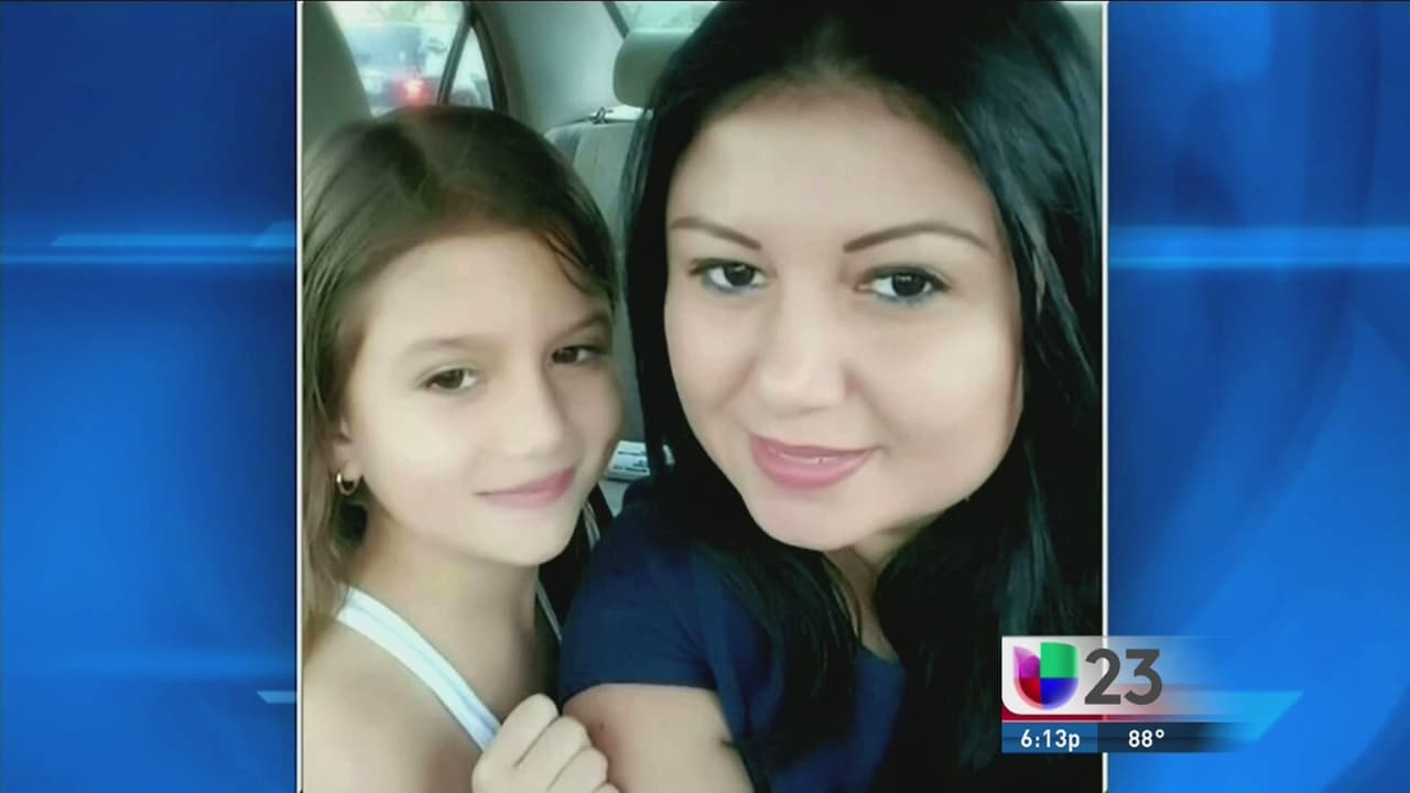 Familia de madre e hija desaparecidas busca ayuda en psíquicos