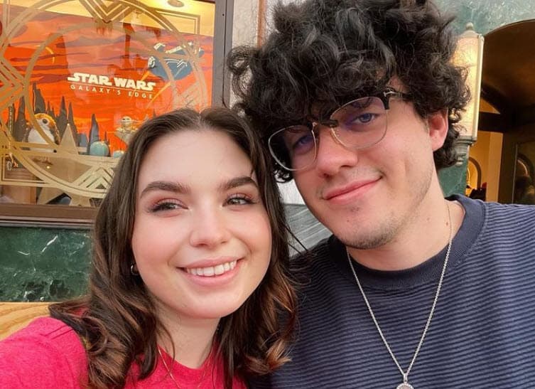 "3 años ya con esta tontita, ¡parece que la conozco de toda la vida! ¡Feliz aniversario bebé! ¡Te amo!", se lee en la publicación.
<br>