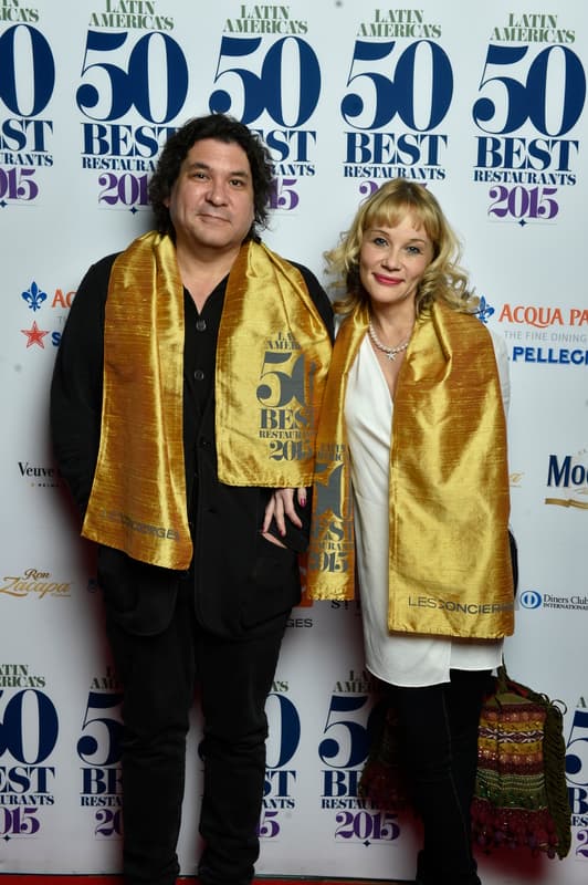 Gastón Acurio y Astrid Gutshe fundaron el restaurante Astrid & Gastón en la ciudad de Lima, en el número 30 de este listado. Hoy, el chef Diego Muñoz está a cargo de la cocina y de los menús degustación basados en historias de la cocina peruana, sus influencias y productos representativos.