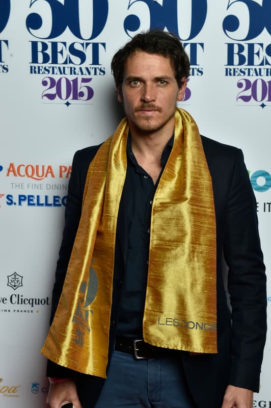 Rodolfo Guzmán del restaurante Boragó es el único chileno en esta lista, en la posición 36. En su restaurante la investigación, la estacionalidad de los productos y el reflejo del territorio chileno son los componentes principales de la cocina.