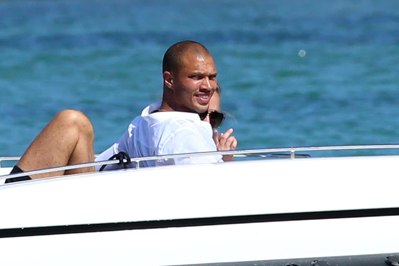 En los últimos días la pareja se ha dado tiempo para unas vacaciones familiares por Mónaco, Francia e Italia, según publicó ¡Hola! en su edición mexicana.