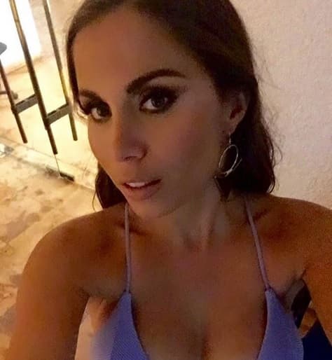 Según un 
<b><a href="https://www.eluniversal.com.mx/metropoli/cdmx/quien-era-fatimih-davila-la-modelo-muerta-en-un-hotel-de-la-napoles" target="_blank">reporte del diario mexicano El Universal</a></b>, Fatimih Dávila habría llegado a la Ciudad de México el pasado 23 de abril para 
<b>realizar una entrevista de trabajo</b>, aunque en el pasado ella ya había residido por un tiempo en esta ciudad.