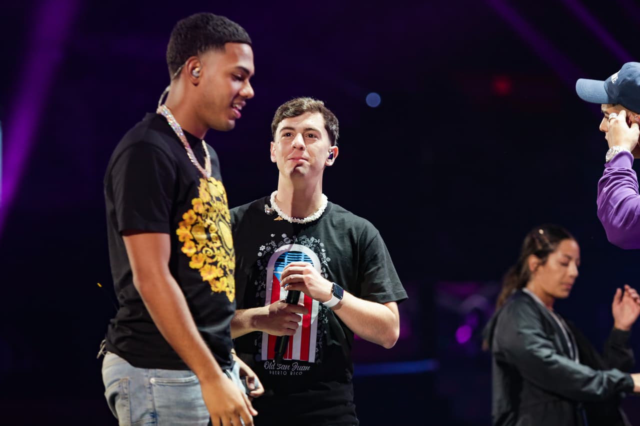 Y también con Guaynna, lo que promete ser una actuación memorable.