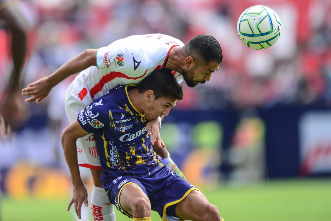 Necaxa se metió a la cancha del San Luis para arrancarle tres puntos con lo que se ubicó en la parte alta de la clasificación.