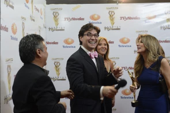 Te llevamos detrás de cámaras de Premios TVyNovelas 2014. Estos fueron los momentos que no pudiste ver y que aquí te los mostramos en exclusiva.