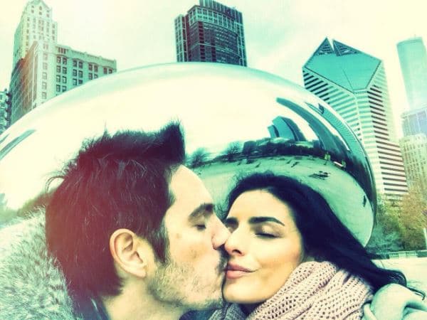 Ochmann pidió respeto a sus amigos y seguidores pues –dijo–, es una etapa que quieren vivir en familia: “Es algo muy íntimo y especial que queremos disfrutar en familia. Gracias por su respeto y buena vibra a nuestros amigos, familia y a todos los que los que nos siguen!”, agregó.