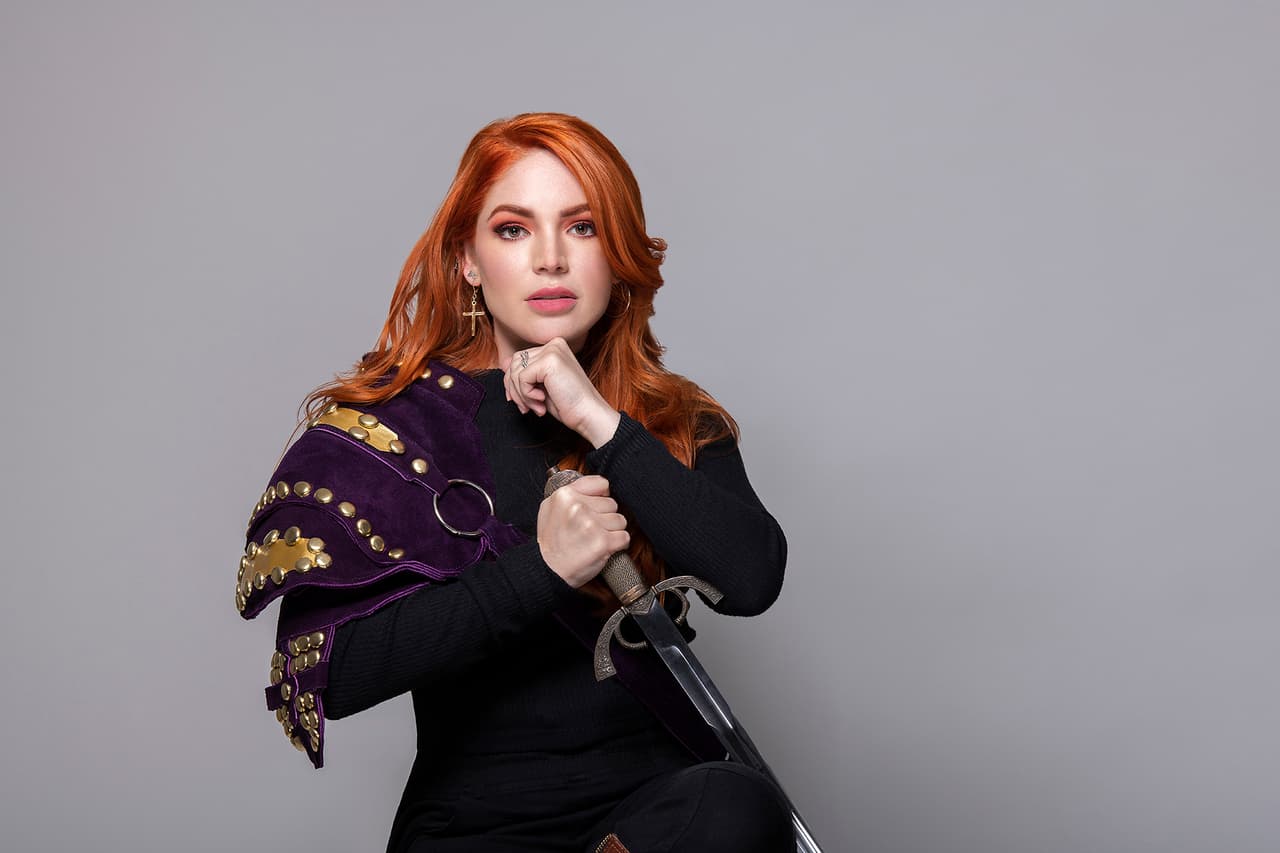 En el innovador podcast con Regina Carrot hablará cada lunes sobre cómo buscar al héroe que llevas dentro y sanar emocionalmente.