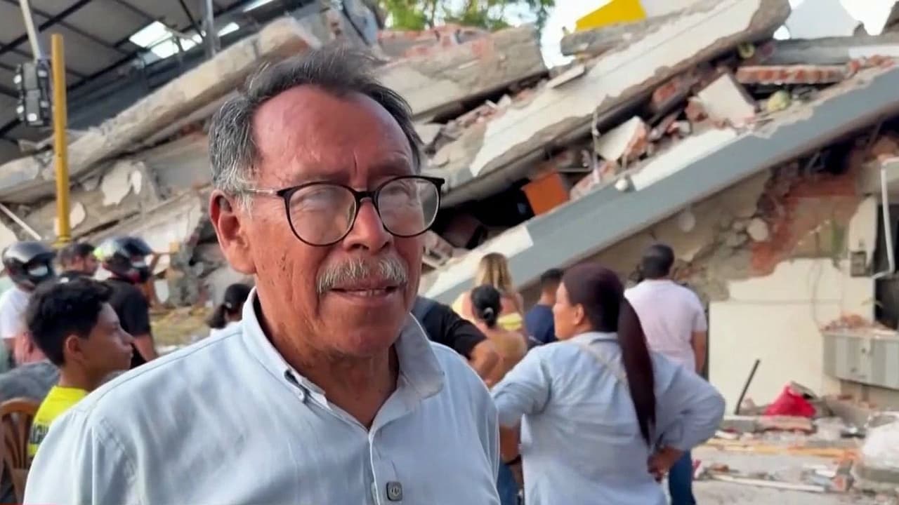"No sabemos si esta viva o muerta": Buscan sobrevivientes entre escombros tras terremoto en Colombia