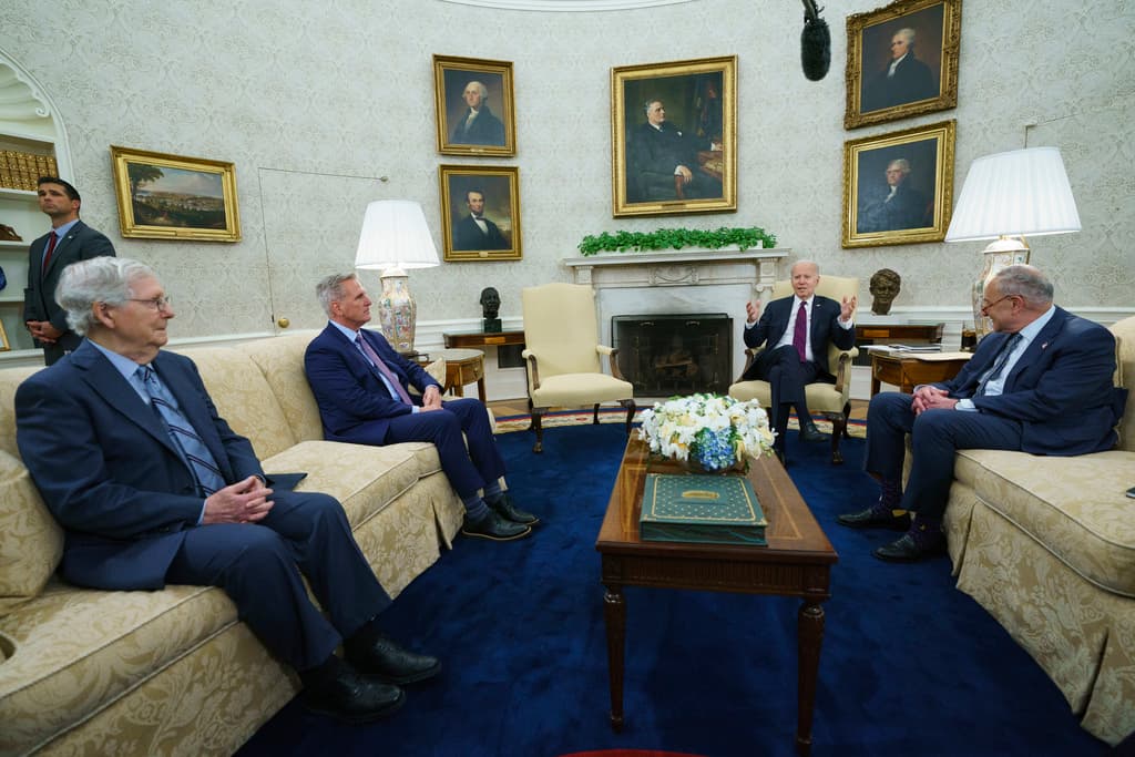 Poco ha resultado de las negociaciones fiscales entre Mitch McConnell, Kevin McCarthy, el presidente Joe Biden y Chuck Schumer.