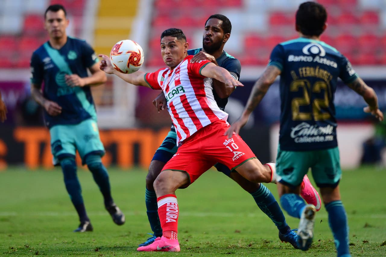 Hacia los 20’ los locales estaban cerca de romper el cero.