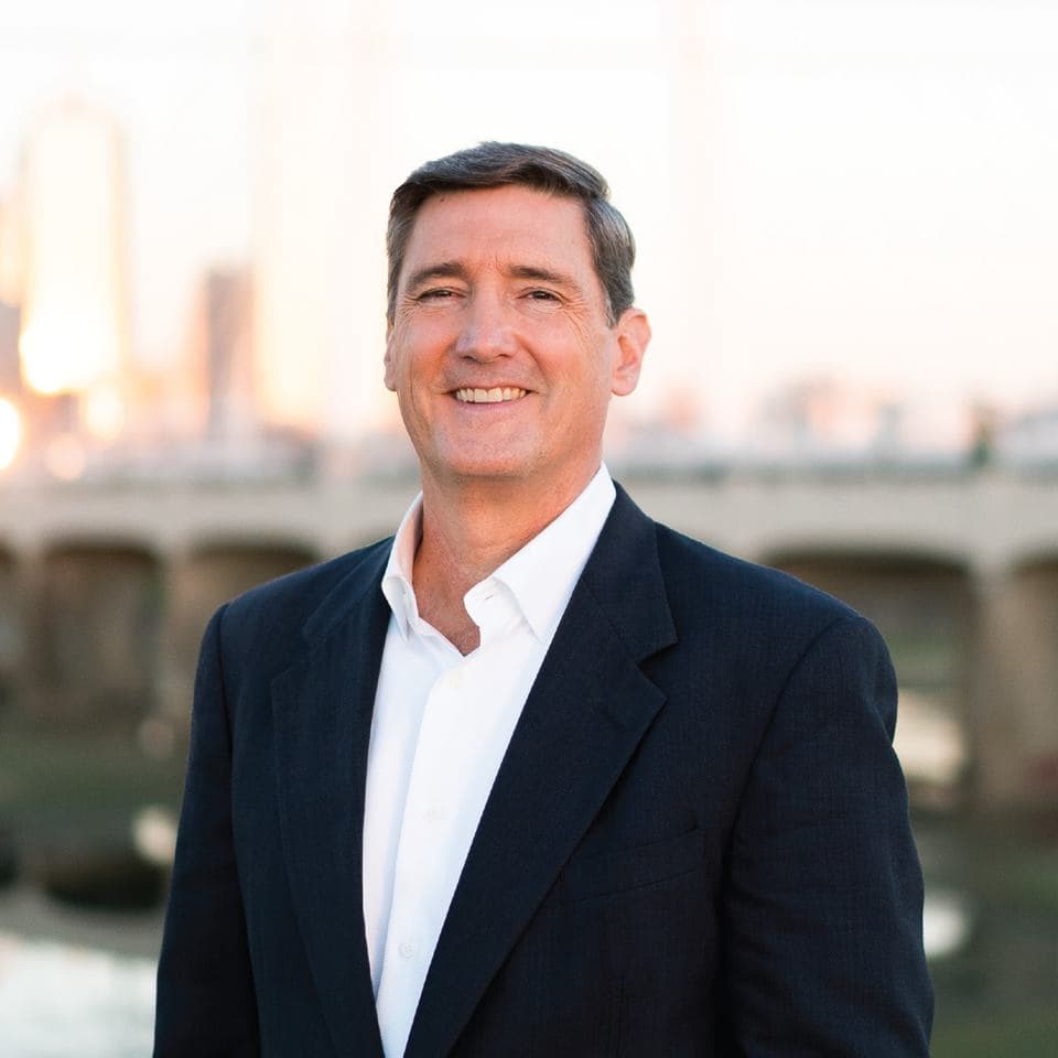 Larry Casto, 54 años, ex fiscal municipal de Dallas