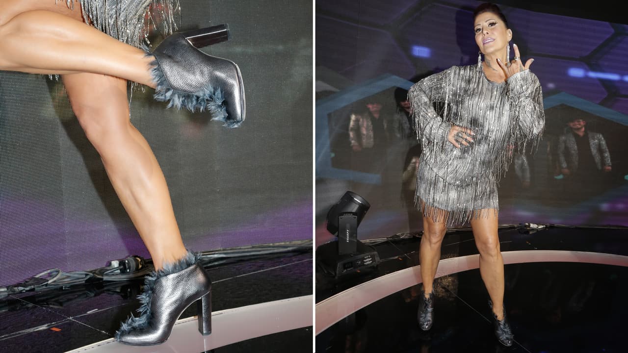 Aguerrida y muy atrevida lució si vestido gris que combinó perfectamente con los zapatos que eligió para la velada.