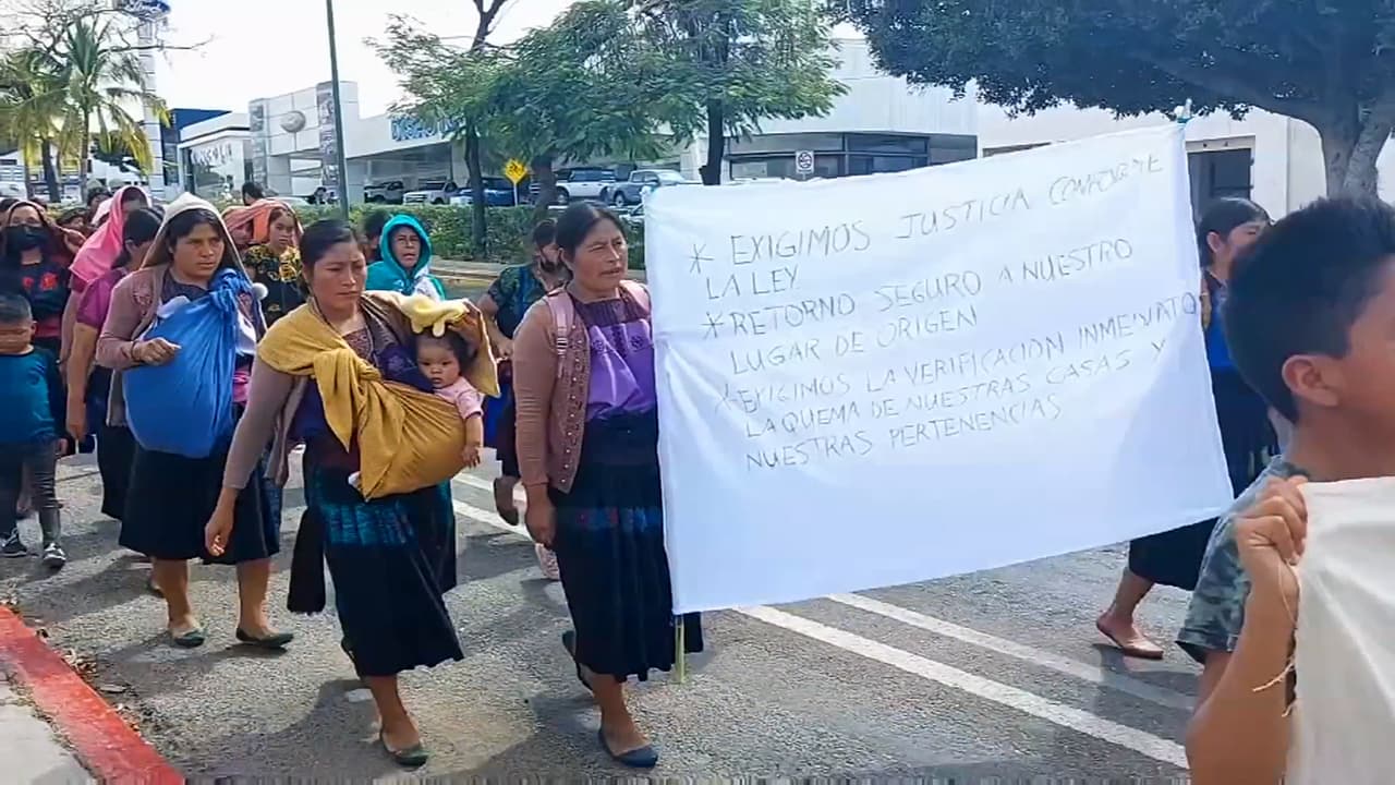 Indígenas tzotziles desplazados por la violencia en Chenalhó, Chiapas, enfrentan una crisis humanitaria