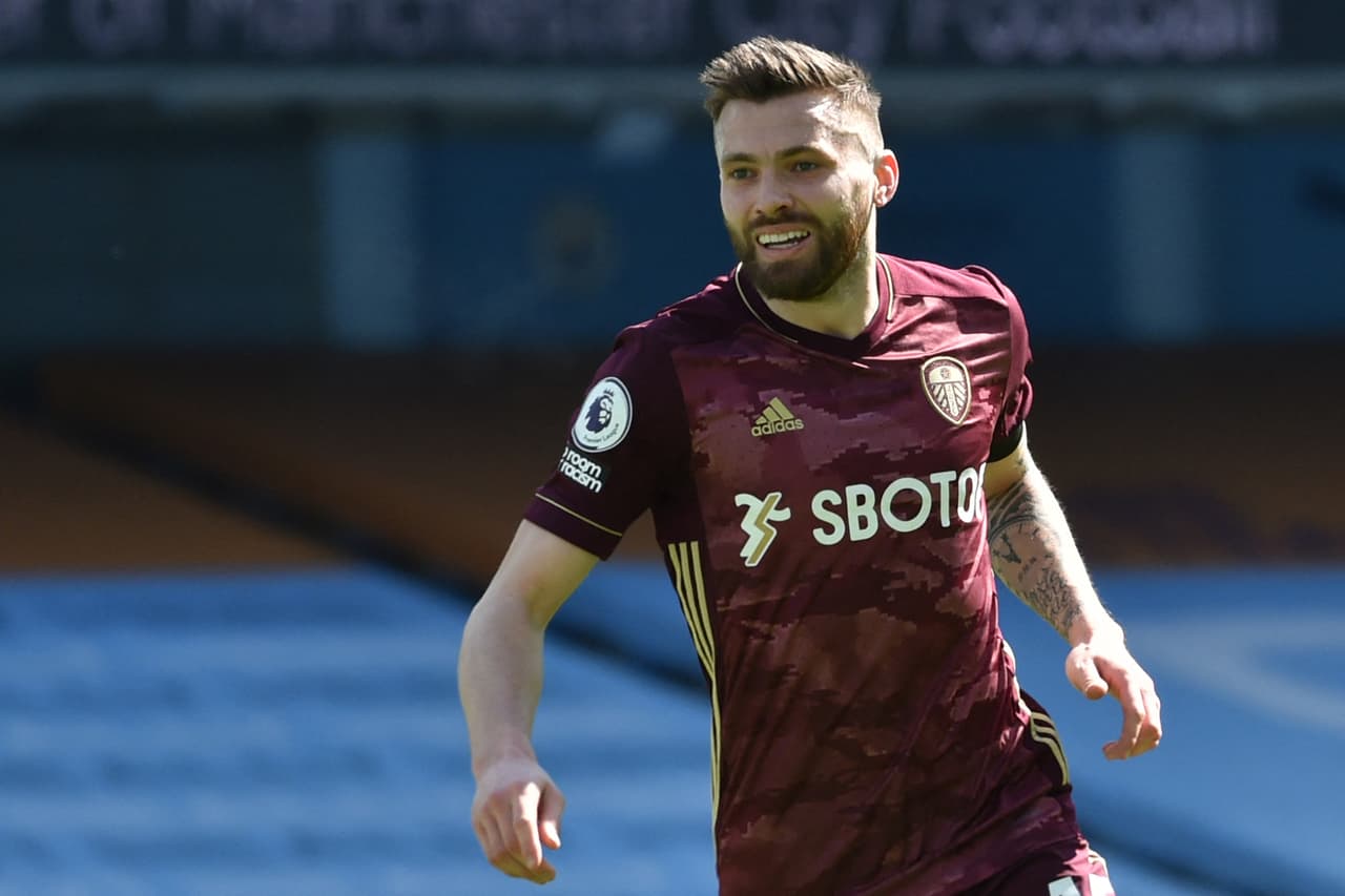 El verdugo del Manchester City fue Stuart Dallas, quien hizo los dos goles del Leeds United.