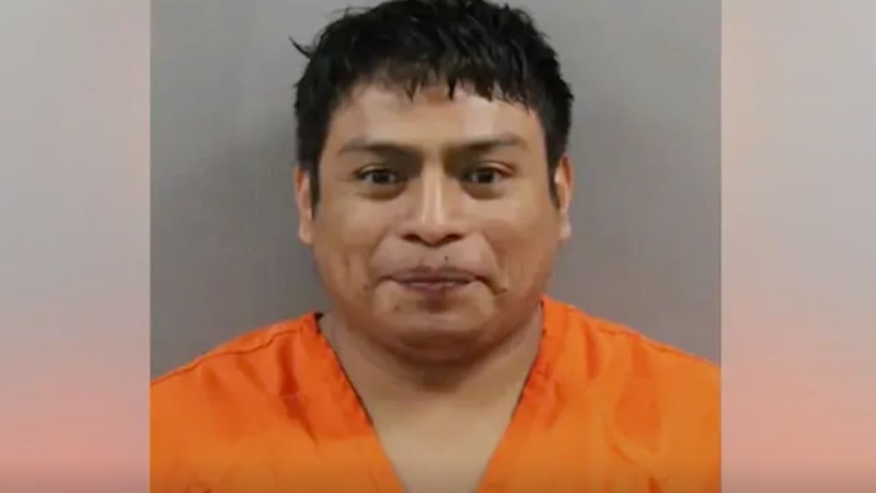 <h3 class="cms-H3-H3">25 de julio del 2024</h3>
<br>
<br>Las autoridades revelan que la niña María Gómez-Pérez fue rescatada, sana y a salvo. Además dicen que hay un sospechoso arrestado, un hombre identificado como Antonio Agustín, de 34 años, y con quien presuntamente la menor se escribía mensajes. Los agentes dicen que el hombre viajó 9 horas de Ohio a Georgia para llevarse a la niña con él.