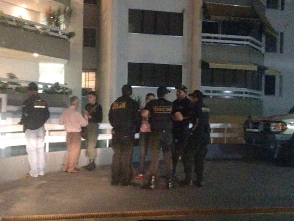 Allanan casa de la extesorera y exjefe de seguridad de Chávez señalados en los Papeles de Panamá