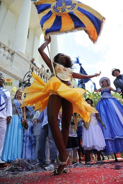 El Carnaval de Brasil es una fiesta en la que todos los habitantes y visitantes disfrutan de la samba, la sensualidad y el baile.