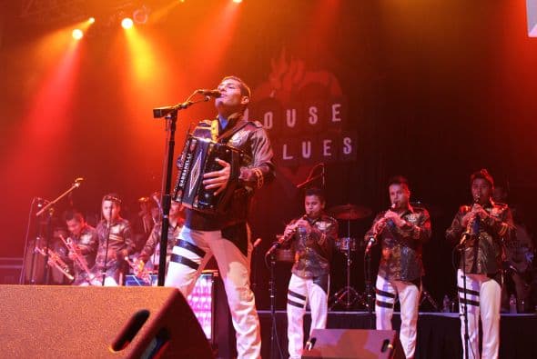 La Trakalosa de Monterrey prendió la fiesta del VIP Tour de Premios Juventud la noche del jueves en el House of Blues ¡Nos dejaron borrachos de amor por ellos!