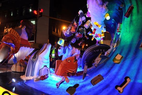 El evento cada año elige un mariscal de entre las figuras más destacadas del país y en esta ocasión el elegido fue el atleta Nery Brenes