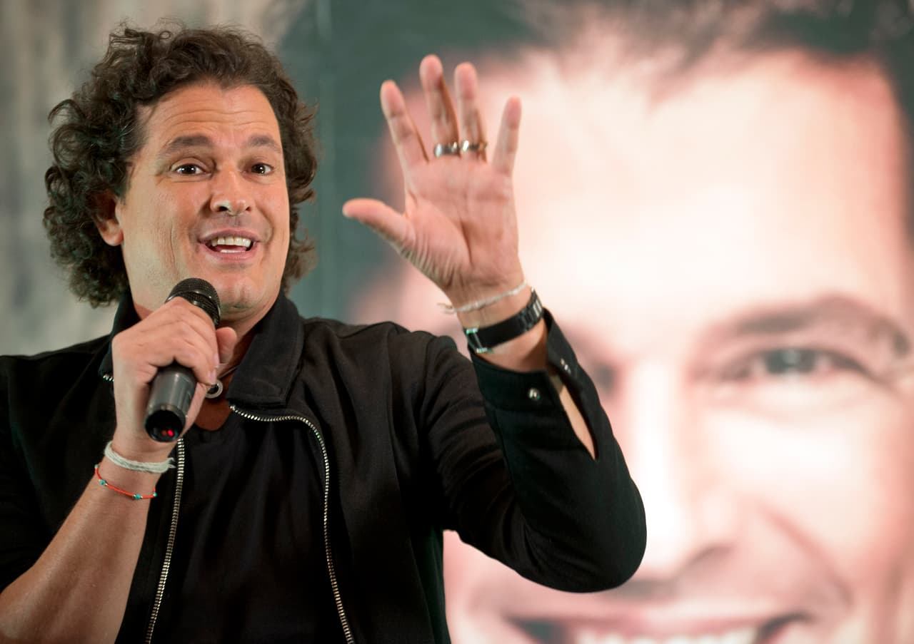 Carlos Vives se defendió de aquellos que lo acusan de subir al escenario a cantar con unas copas de más.