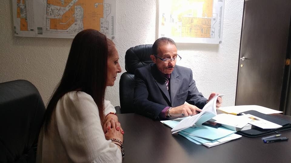 “Me acaban de entregar la camioneta que me saqué, muchas gracias y espero que sigan participando en este bonito concurso que les va a traer muchísima satisfacción y mucha felicidad”, dijo la también cantante a través de un video difundido en las redes sociales del centro comercial.