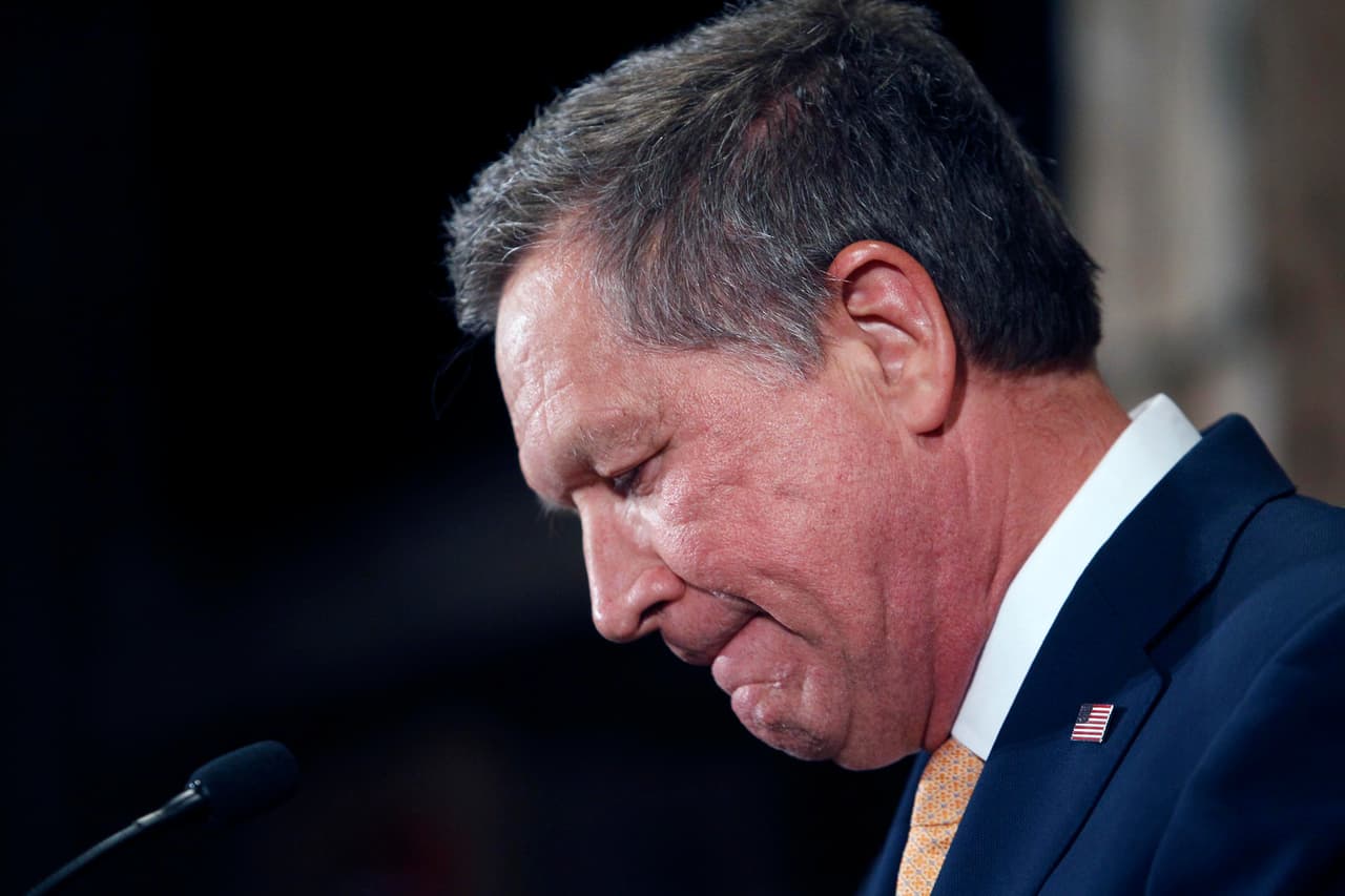  John Kasich no votará por Trump ni por Clinton en noviembre