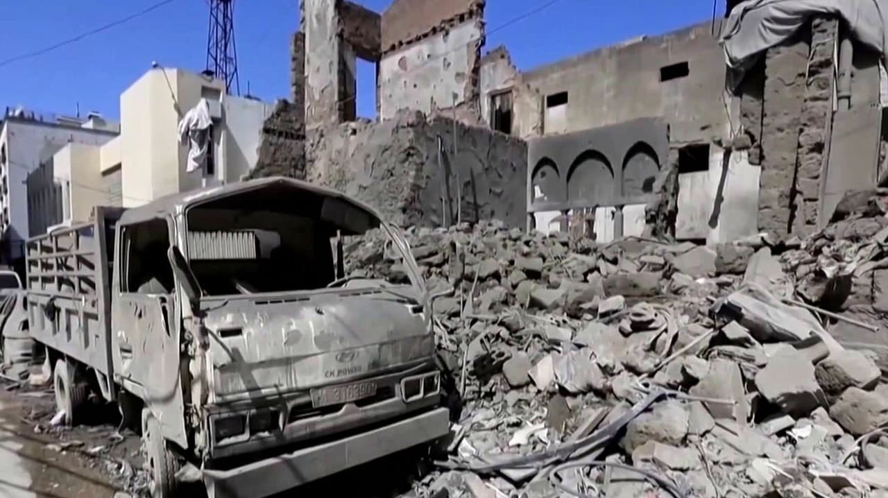 Ataques israelíes en el Líbano dejan más de mil muertos y un millón de desplazados