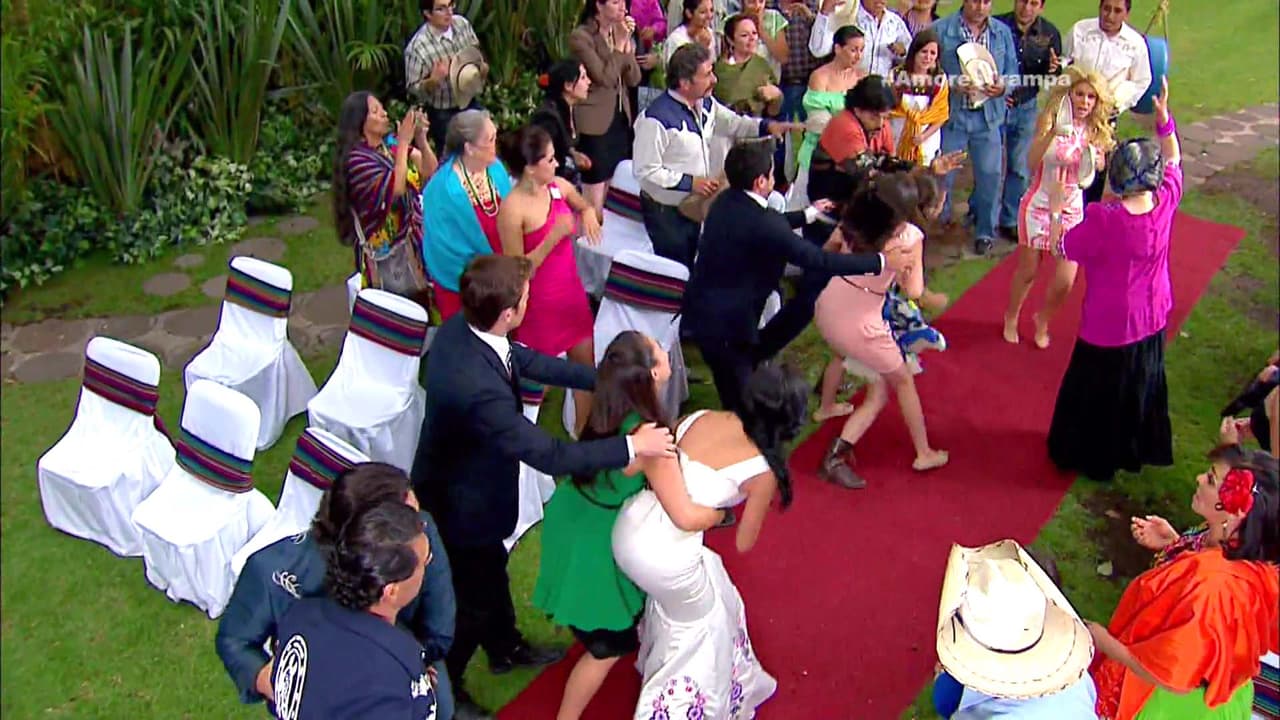 Tuvieron que separarlas entre todos.