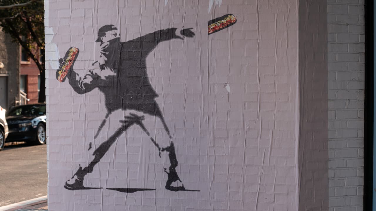 El juicio del “chico del sándwich” comienza en DC: ¿protesta legítima o delito?