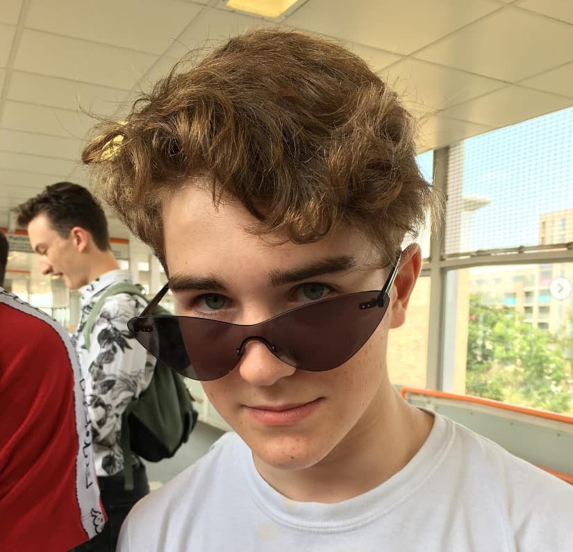 En la actualidad Samuel Joslin tiene 20 años de edad y sigue forjándose como actor. Se le ha visto en otras películas como ‘Paddington’ y ‘Paddington 2’.