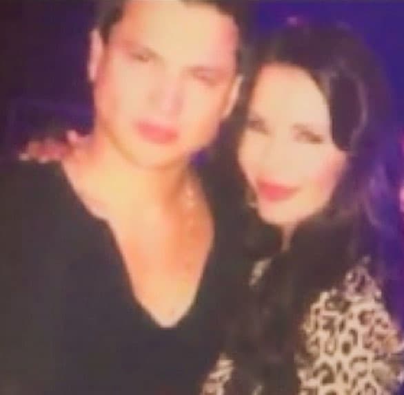 Al regreso del paseo, el conductor perdió el control del automóvil, que cayó al río Cauca.