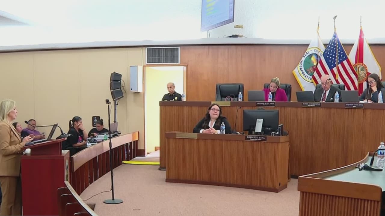 Concejo de Hialeah aprueba mantener tasa actual de amillaramiento y otorgar reembolso a propietarios