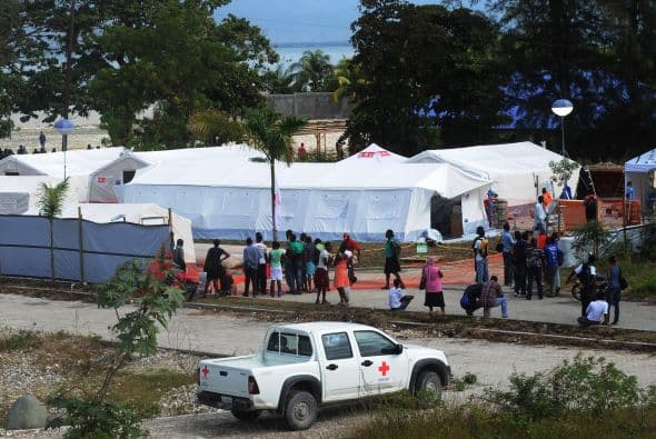 El cólera se ha propagado a todas las regiones del país debido a condiciones sanitarias deficientes y una escasez casi generalizada de atención de salud. Los trabajadores asistenciales han intentado controlar la epidemia pero continúa propagándose, en especial en las zonas rurales.