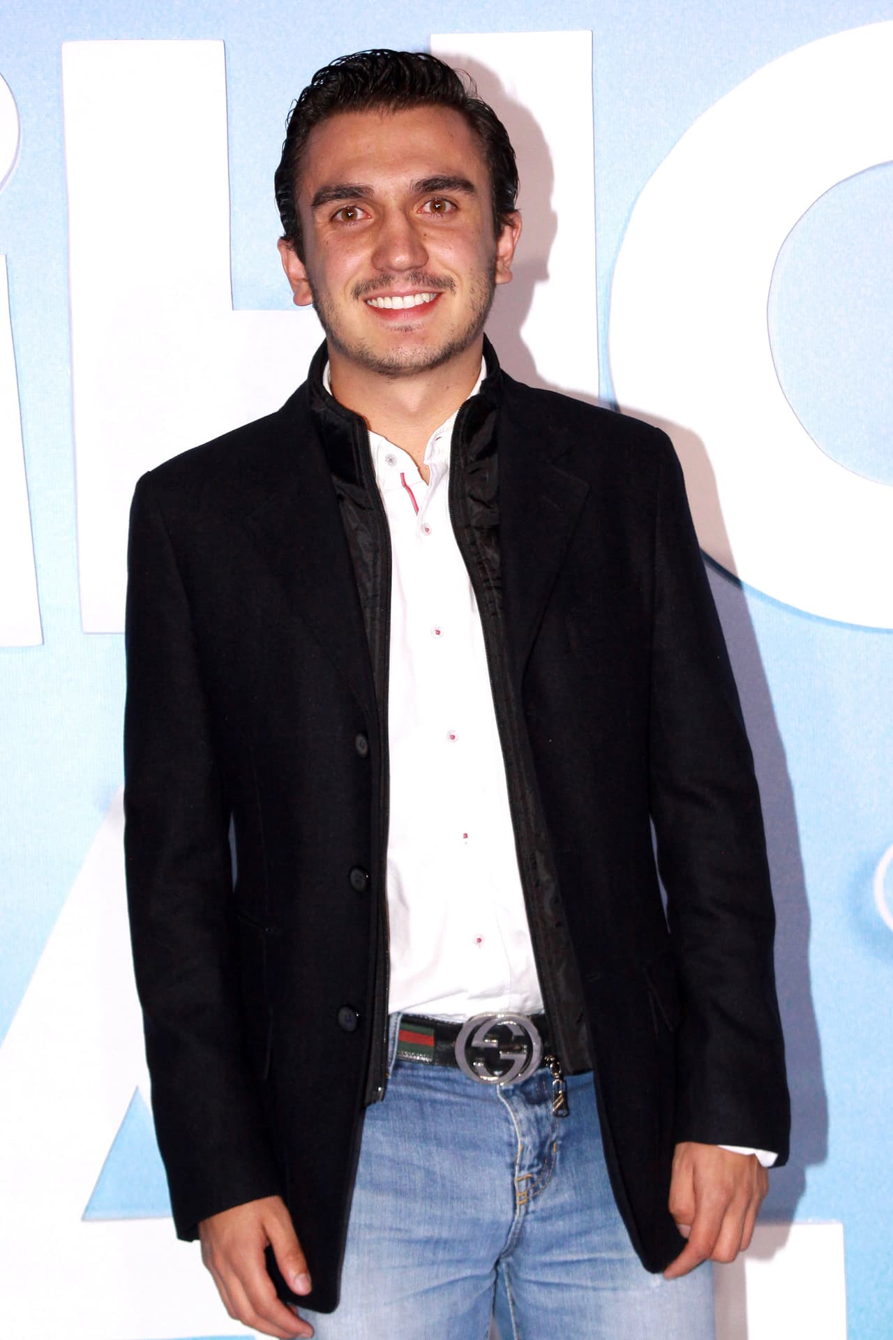 “La gente se quedó mucho con la idea de que yo estaba chiquito, pero se me quedan viendo y dicen, ‘como que lo conozco’ y dicen ‘claro, eres ese que salía en ‘La Familia P. Luche’.
<br>