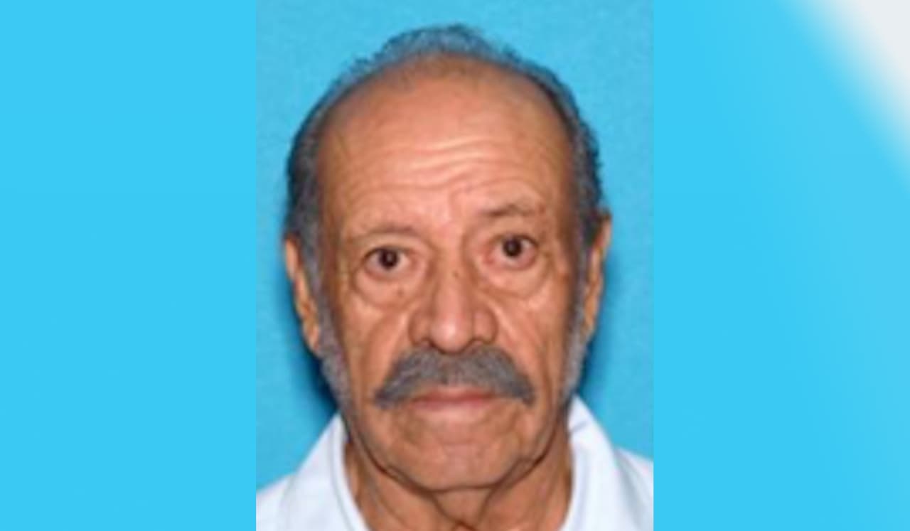 Piden ayuda de la comunidad para localizar a hombre desparecido que tiene demencia