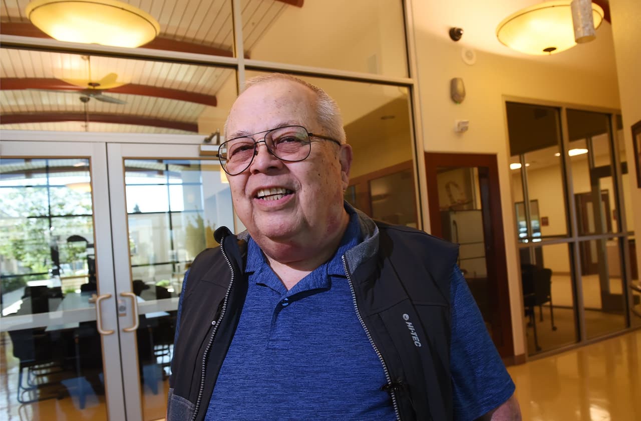 Charles Fowler, Director Ejecutivo de Central Valley Indian Health en Clovis.