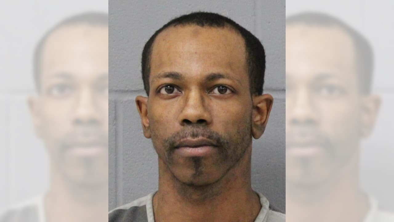 <b> </b>Timothy Pace, de 33 años.