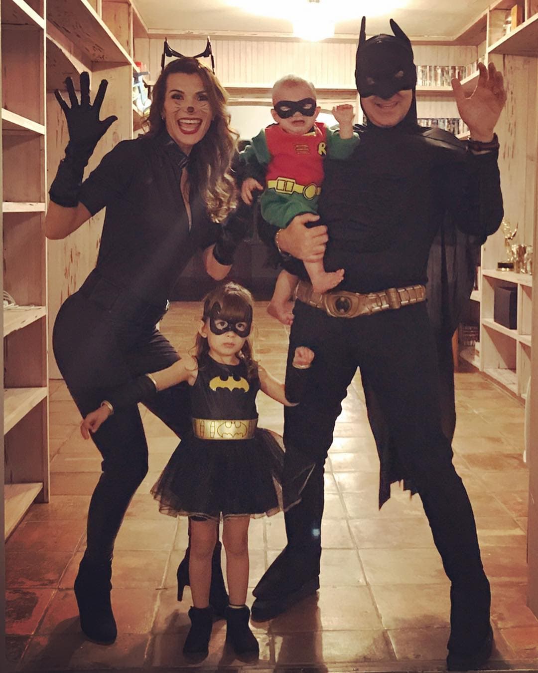 En 2018, los Tacher Bernal dieron vida a los héroes de las historietas más famosas. Batman, Gatúbela y Robin fueron interpretados por Cristy, Alan, Michelle y Liam.