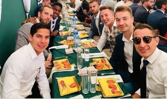 Guardado y Lainez de feria en Sevilla