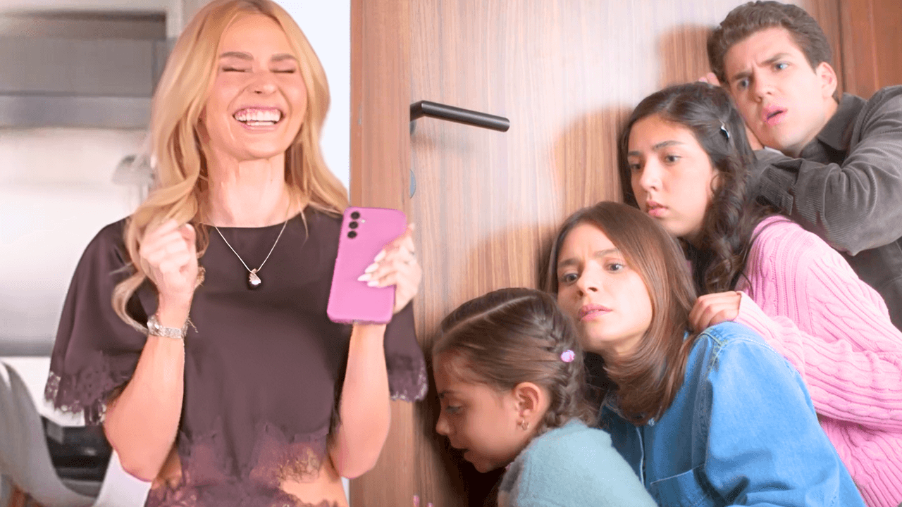 Kassandra celebra que al fin salió su plan | Tan Cerca De Ti, Nace El Amor | Capítulo 61
