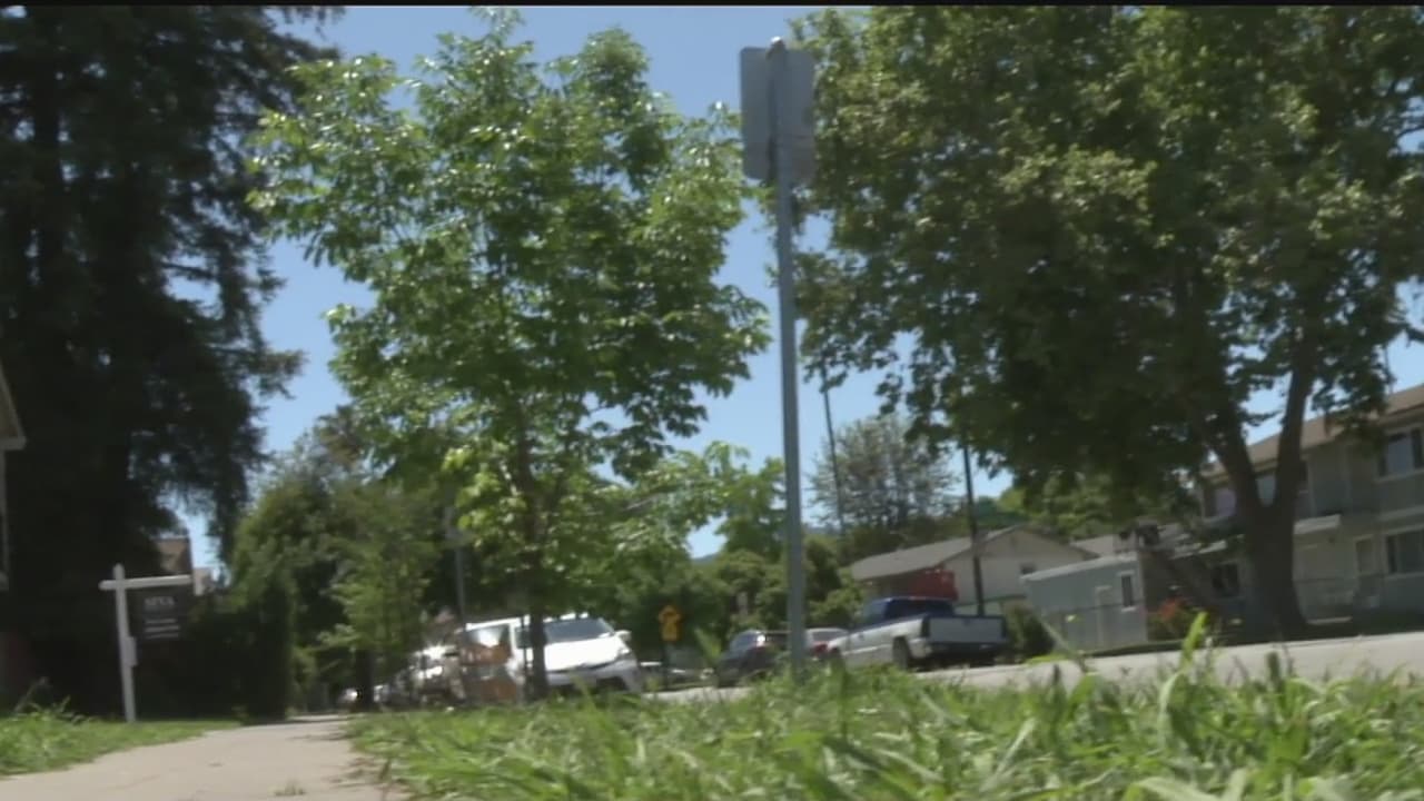 Un grupo de adolescentes ataca a dos hombres en San José