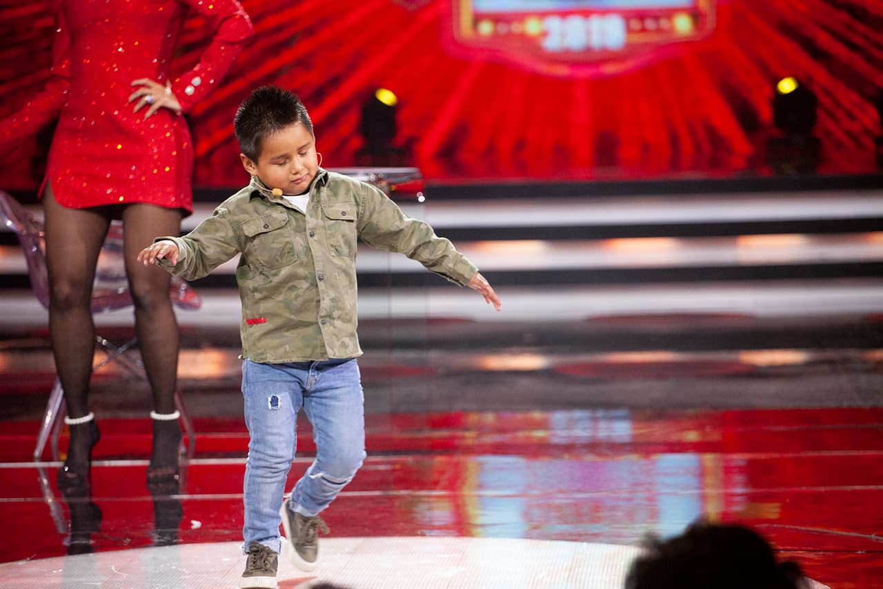 "Qué bonito bailas, Giovani", le dijo Galilea.