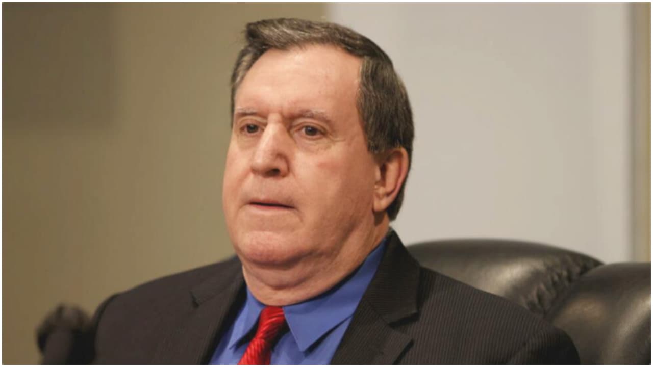 Joe Carollo llega a acuerdo con exempleados de agencia de la ciudad de Miami que lo demandaron