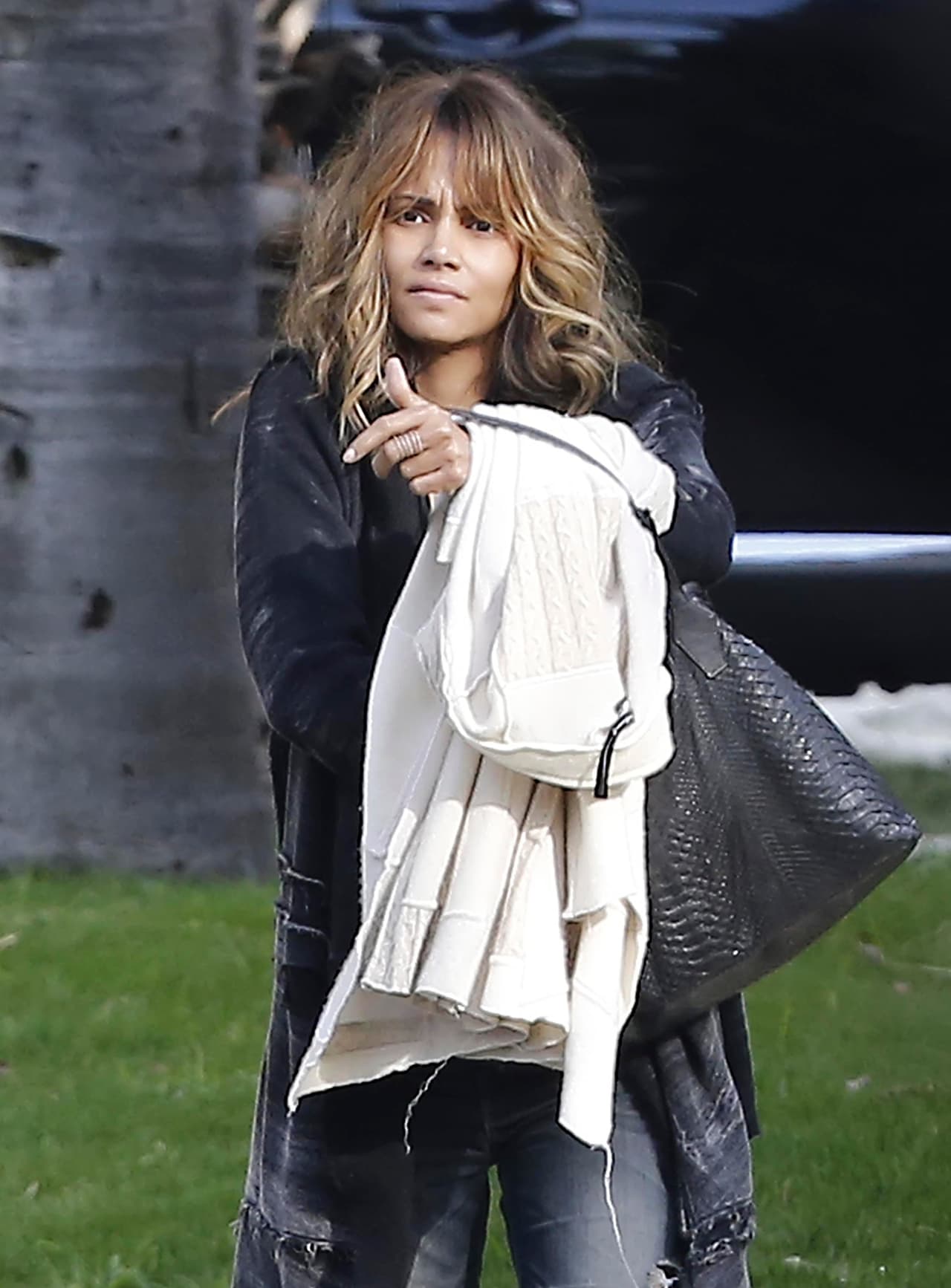 Seguro no quería que los paparazzi la captaran de esta manera.