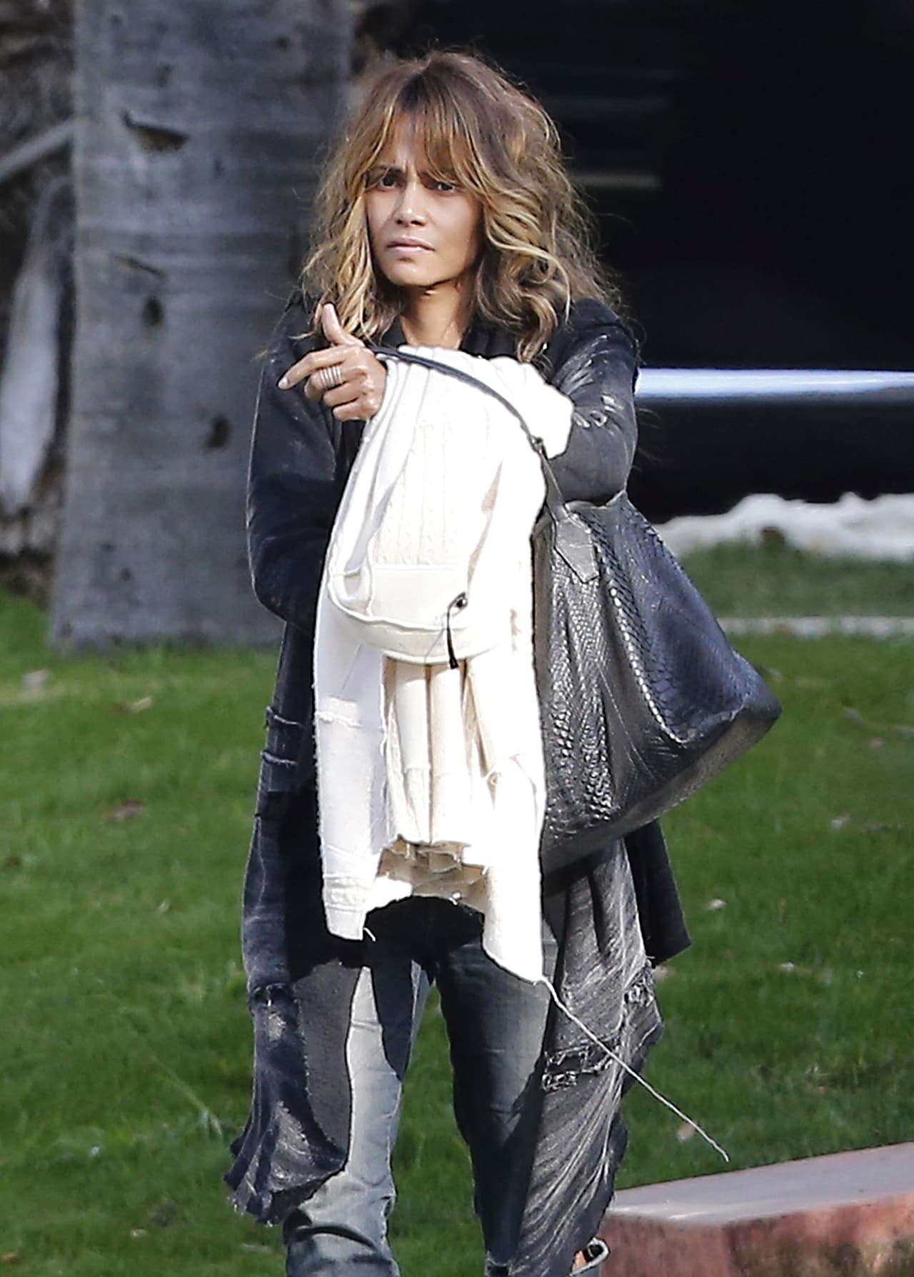 Pues no sonrió ni una vez.