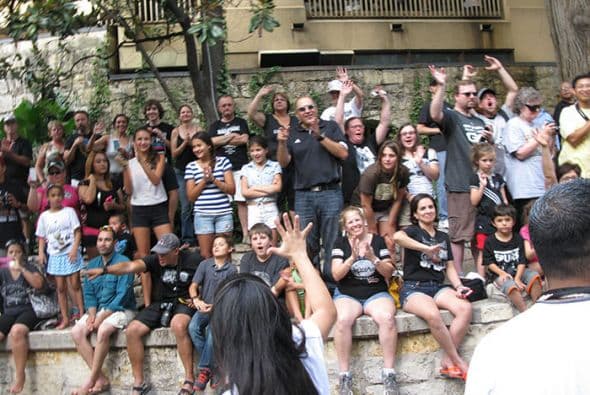 Photos: Spurs Championship Parade 2014 Barges